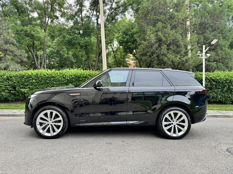 Land Rover Range Rover Sport, 2024 — фото 3 из 12