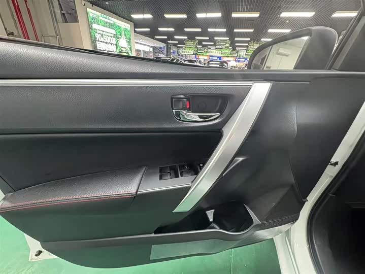 Toyota Levin Hybrid, 2022 — фото 9 из 9