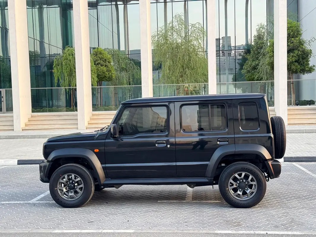 Suzuki Jimny, 2025 — фото 7 из 10