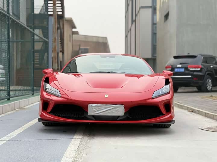 Ferrari F8, 2021 — фото 2 из 9