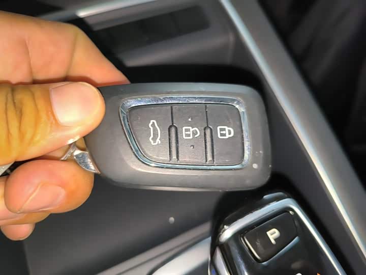 Dongfeng Aeolus E70, 2026 — фото 9 из 9