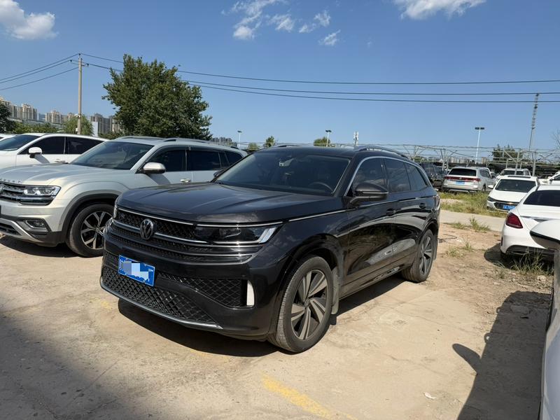 Volkswagen Tavendor, 2023 — купить в Твери под ключ