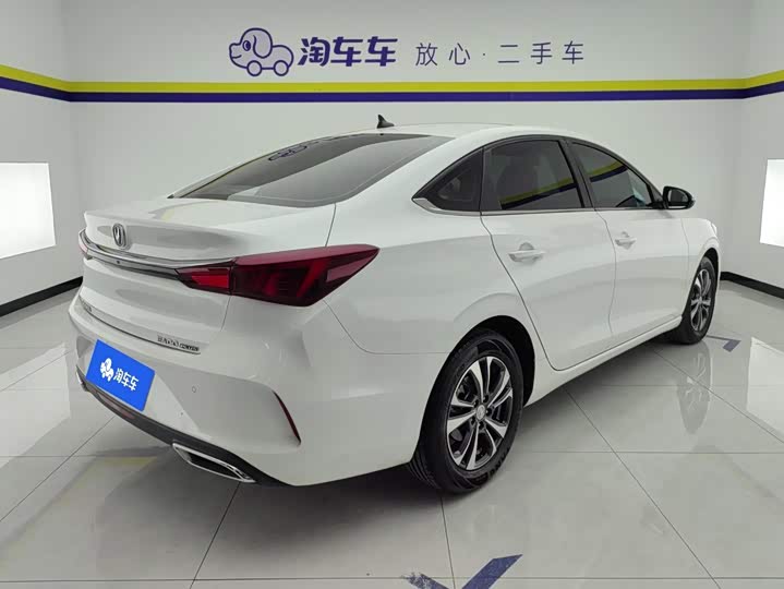 Changan Eado Plus, 2022 — фото 3 из 9
