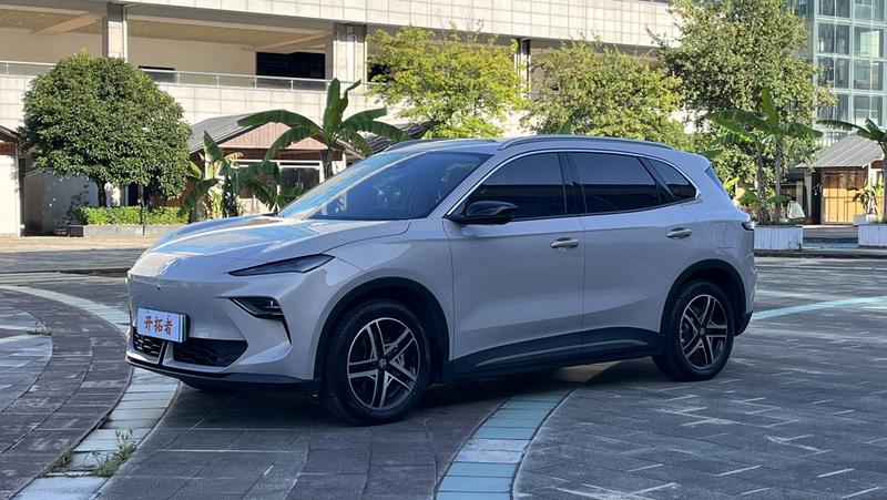 MG Motor ES5, 2024 — купить в Санкт-Петербурге под ключ
