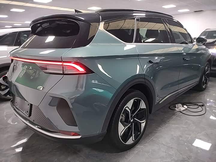 BAIC Arcfox Alpha T, 2023 — фото 7 из 9