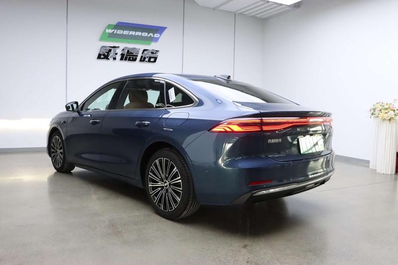 Geely Galaxy A7, 2025 — фото 4 из 12