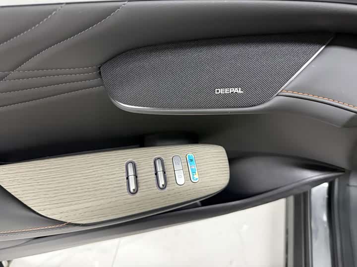 Changan Deepal S07 (S7), 2023 — фото 8 из 9