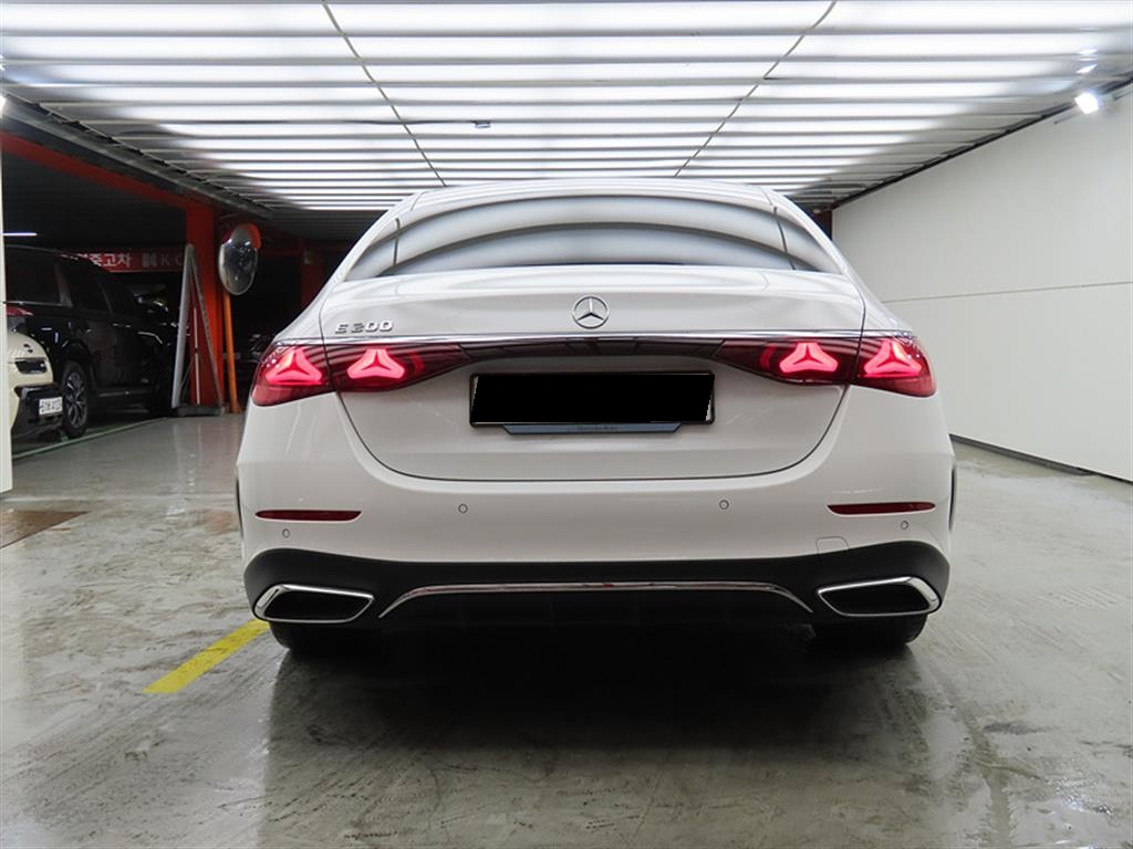 Mercedes-Benz E-Class, 2025 — фото 3 из 12