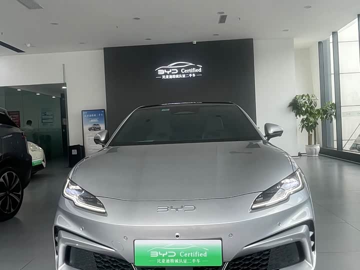 BYD Seal 06 GT, 2026 — фото 2 из 9
