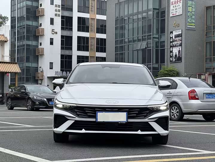 Hyundai Elantra N line, 2023 — фото 2 из 9