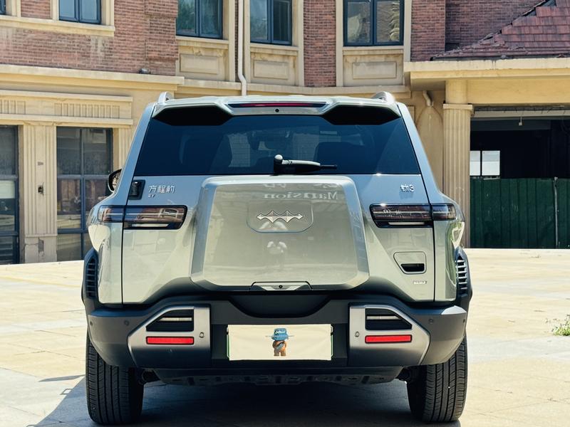 BYD FangChengBao Titanium 3 (Tai 3), 2025 — фото 5 из 11