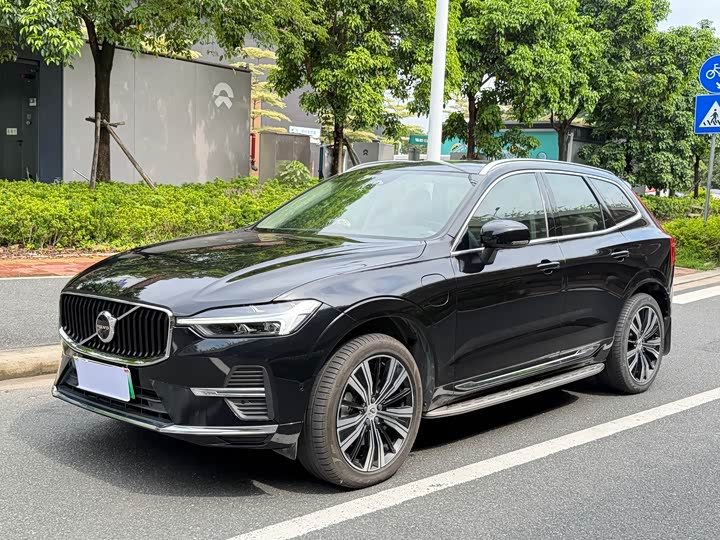 Volvo XC60 Hybrid, 2021 — купить в Санкт-Петербурге под ключ