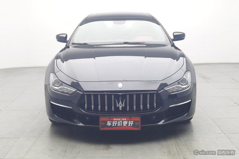 Maserati Ghibli, 2023 — фото 2 из 12
