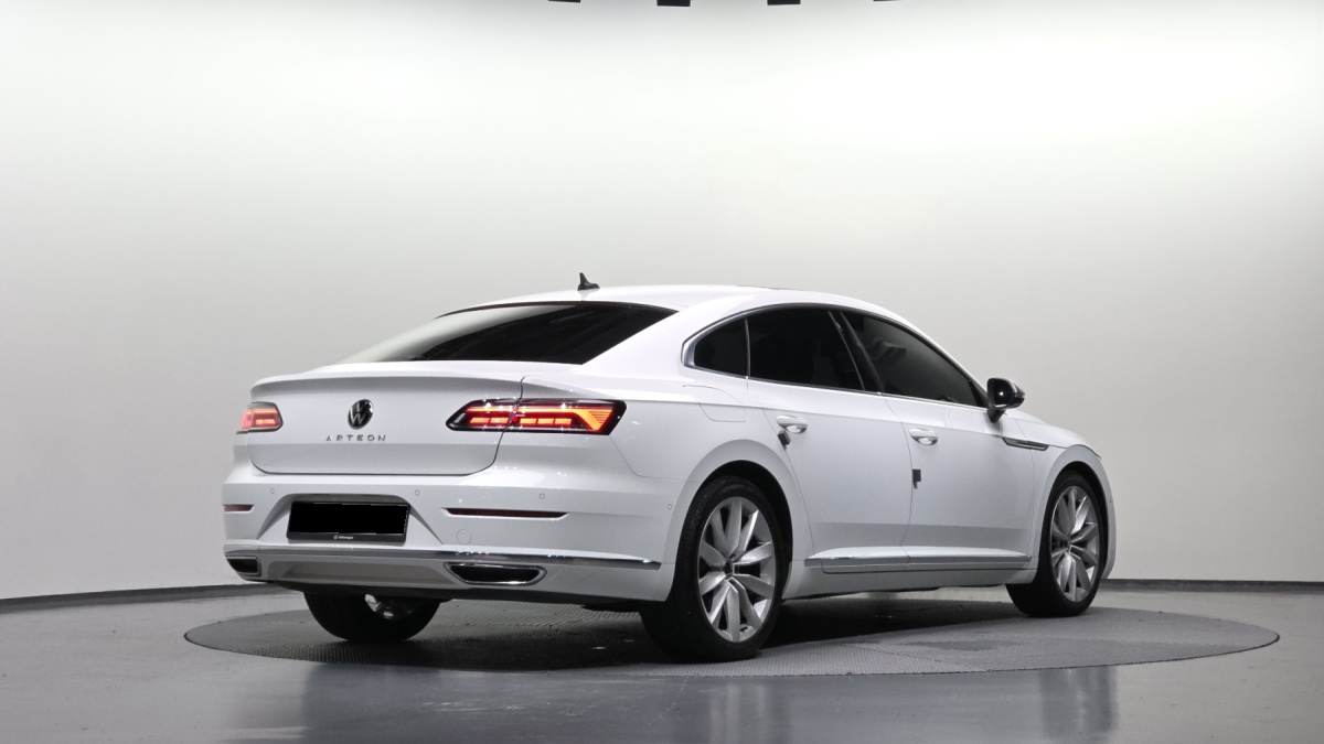 Volkswagen Arteon, 2022 — фото 2 из 12