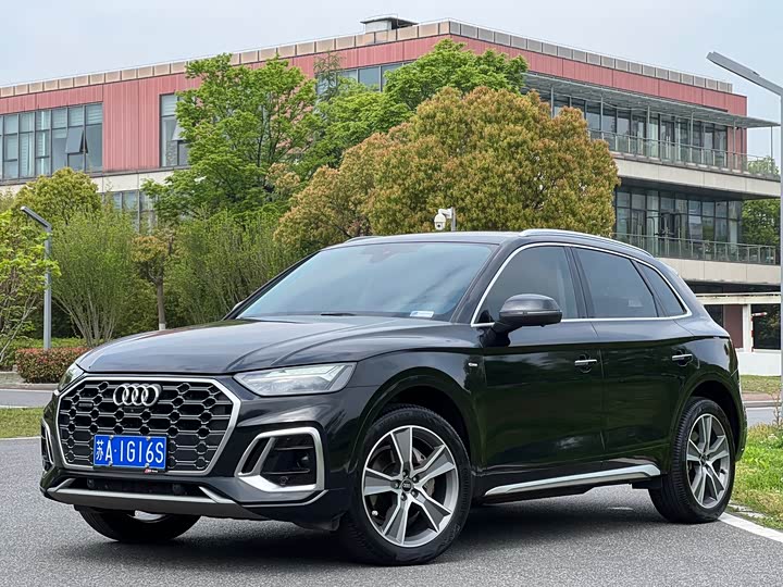 Audi Q5L, 2022 — купить в Твери под ключ