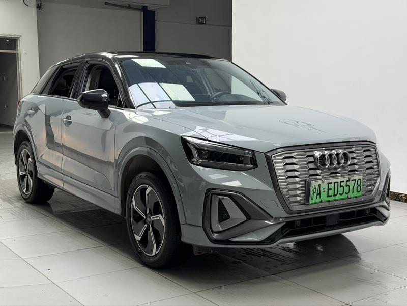 Audi Q2L e-tron, 2022 — фото 3 из 10