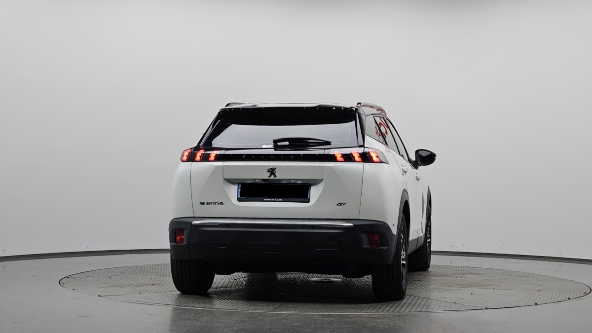 Peugeot 2008, 2023 — фото 4 из 12