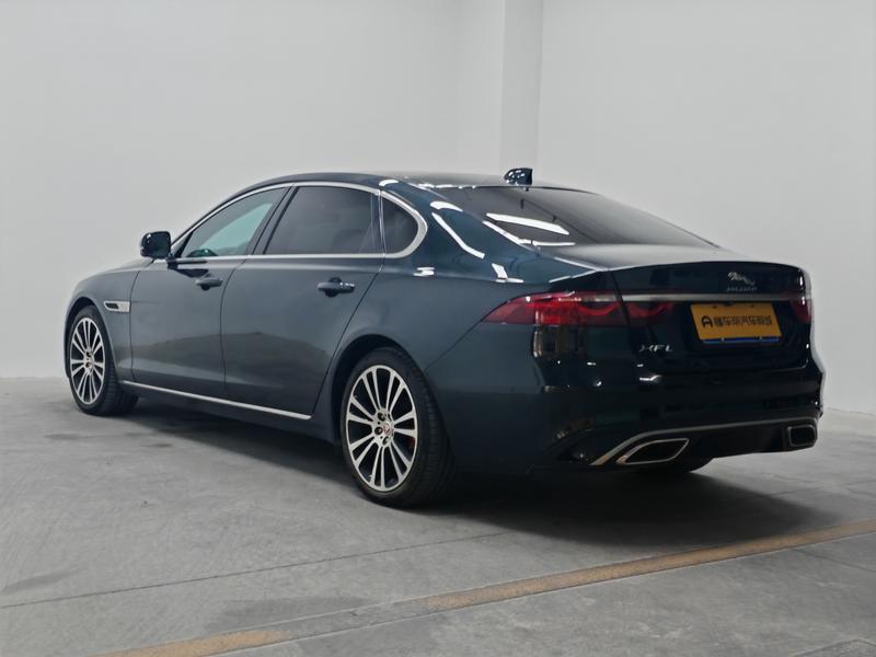 Jaguar XF L, 2022 — фото 5 из 12