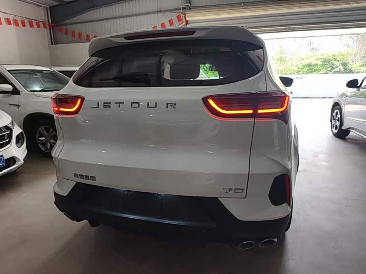 Jetour X70, 2023 — фото 6 из 9