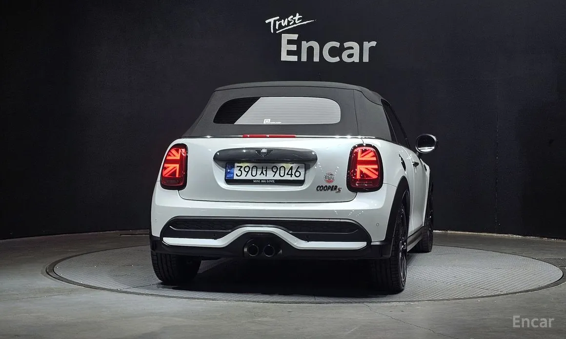Mini Cooper Convertible, 2024 — фото 4 из 12
