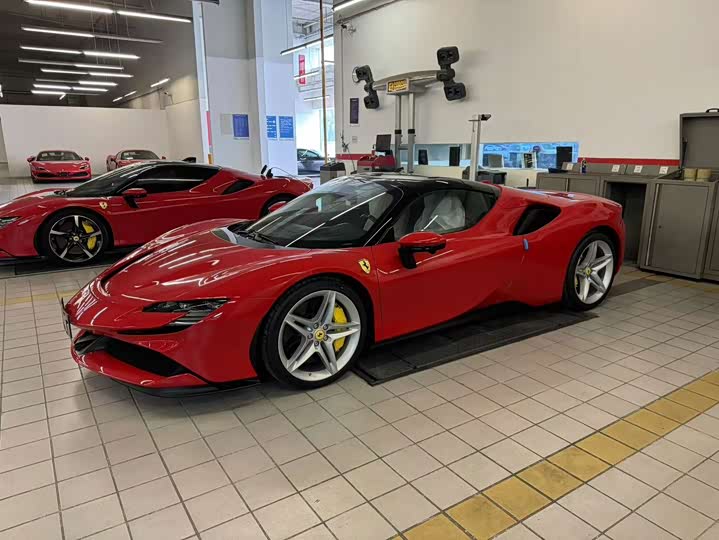 Ferrari SF90, 2024 — купить в Уфе под ключ