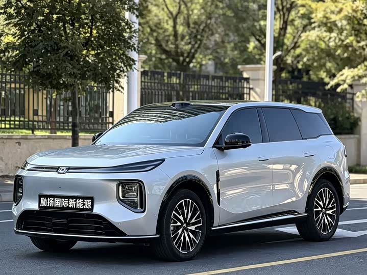 Changan Qiyuan (Nevo) Q07, 2026 — купить в Санкт-Петербурге под ключ