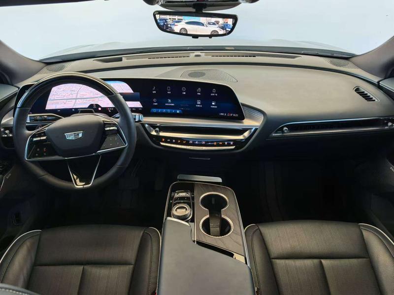 Cadillac Lyriq, 2025 — фото 4 из 8