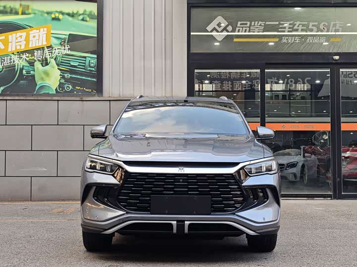 BYD Song Pro Hybrid, 2023 — фото 3 из 9