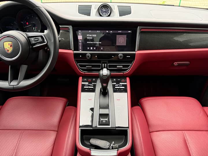 Porsche Macan, 2023 — фото 6 из 9