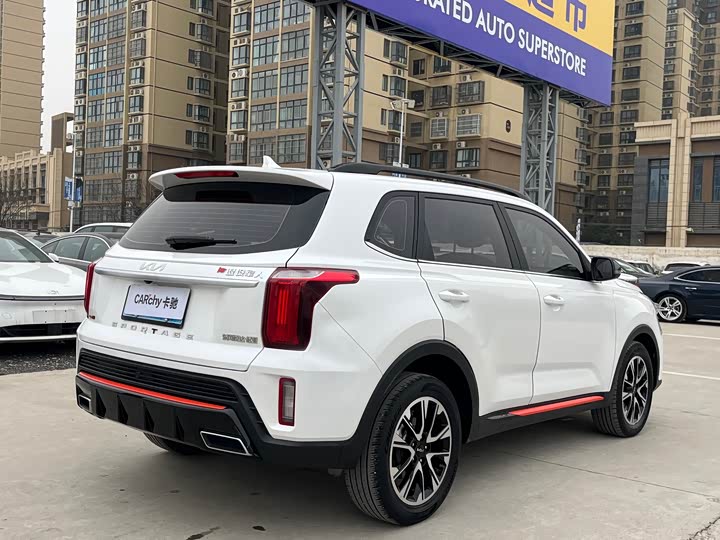 Kia Sportage GT-line, 2022 — фото 4 из 9