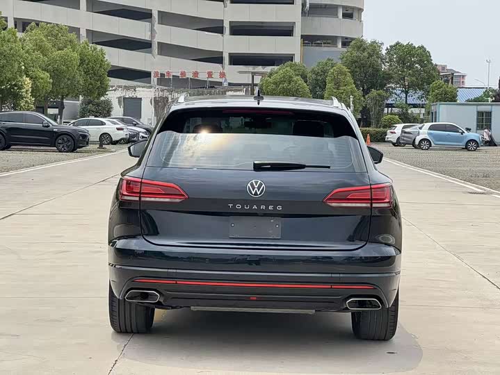 Volkswagen Touareg, 2022 — фото 5 из 9