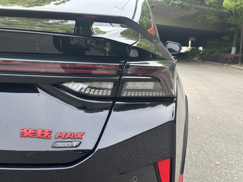 Dongfeng Aeolus Yixuan Max, 2022 — фото 8 из 12