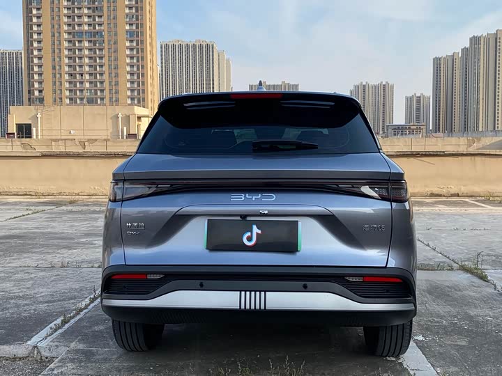 BYD Sea Lion 05 DM-i Hybrid, 2025 — фото 6 из 9