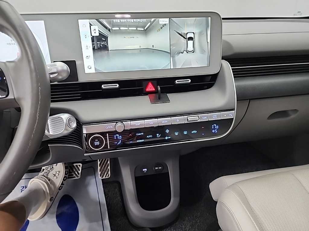 Hyundai Ioniq 5, 2022 — фото 9 из 12