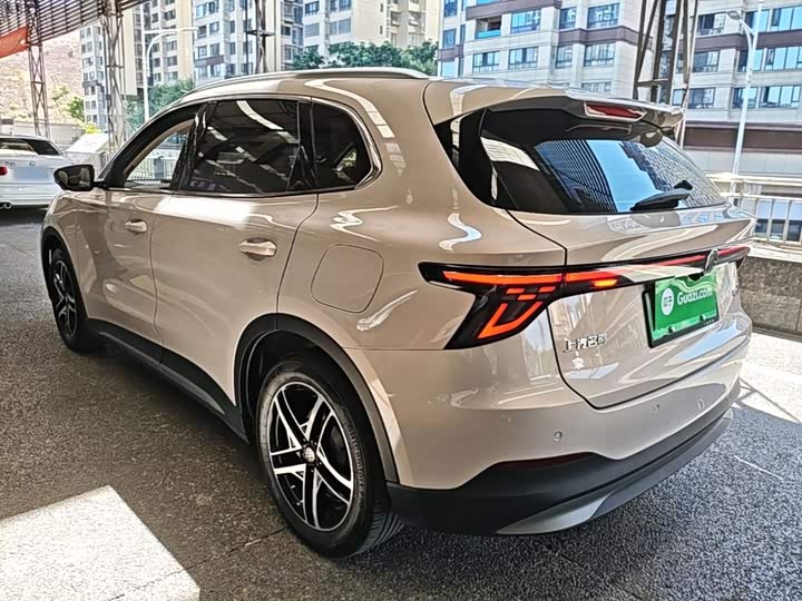 MG Motor ES5, 2024 — фото 5 из 9