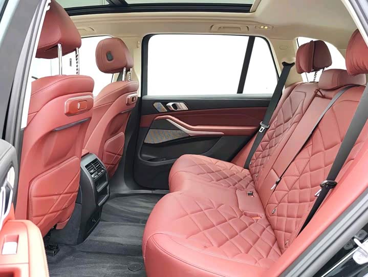 BMW X5, 2025 — фото 9 из 9