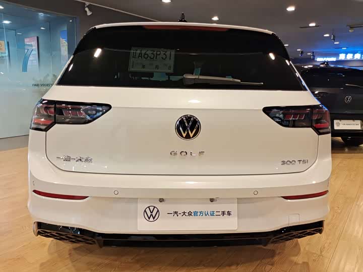 Volkswagen Golf, 2025 — фото 4 из 9