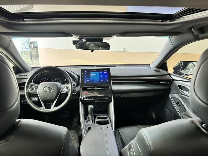Toyota Avalon, 2022 — фото 9 из 12