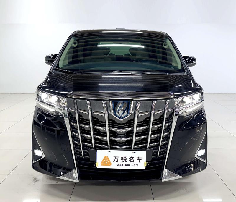 Toyota Alphard, 2022 — фото 2 из 12