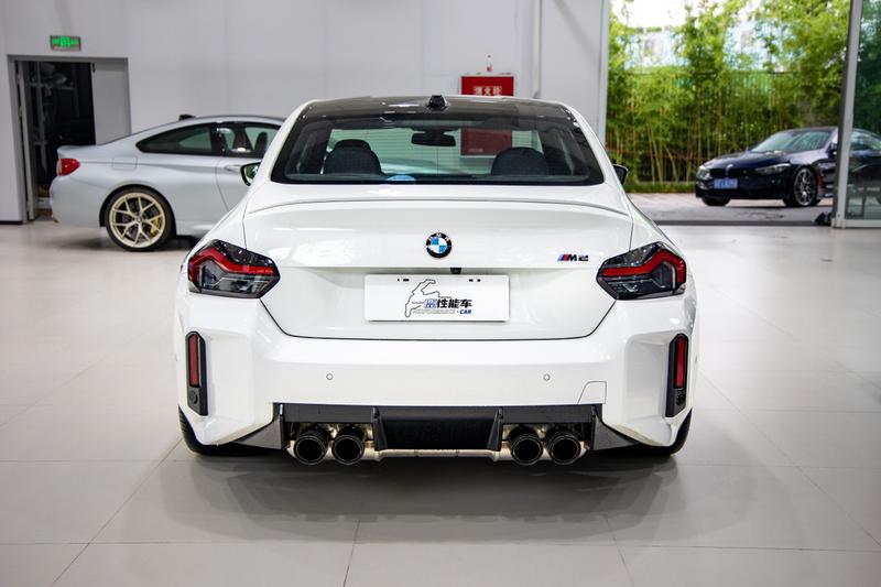 BMW M2, 2025 — фото 5 из 9