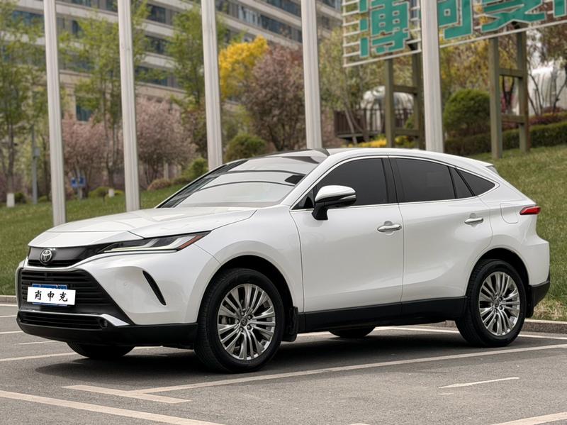 Toyota Harrier, 2023 — купить в Санкт-Петербурге под ключ