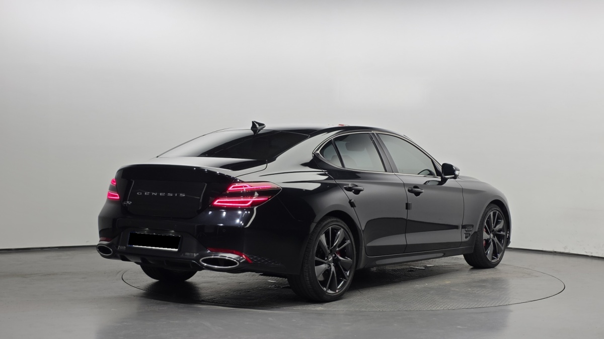 Genesis G70, 2023 — фото 2 из 12