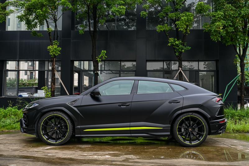 Lamborghini Urus, 2022 — фото 3 из 12