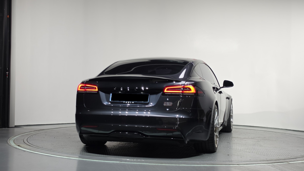 Tesla Model S, 2024 — фото 4 из 12