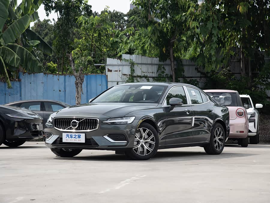Volvo S60, 2026 — купить в Ижевске под ключ
