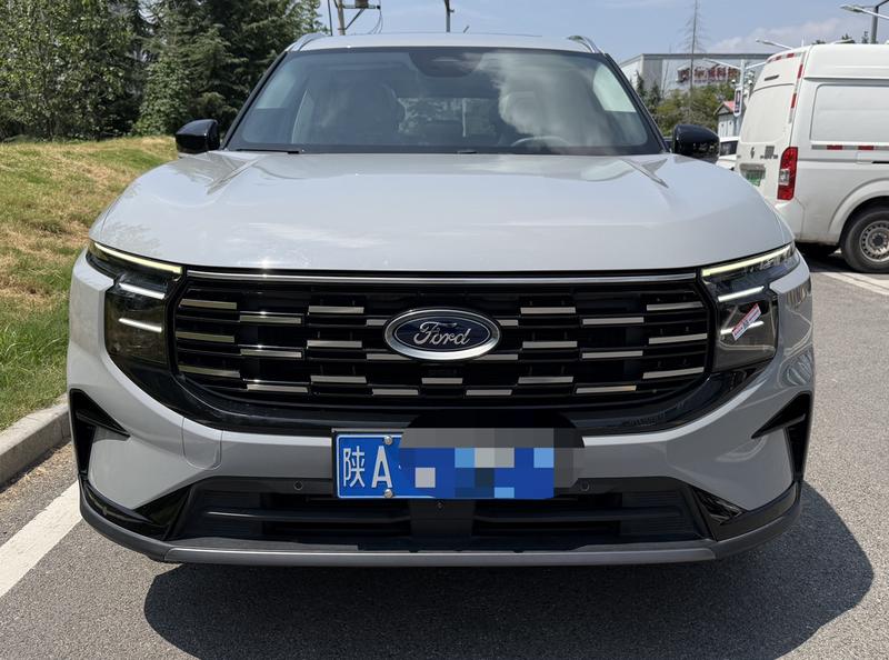 Ford Edge, 2023 — фото 2 из 12