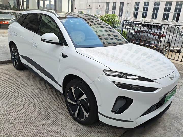 BYD Sea Lion 06 Hybrid/EV, 2025 — фото 2 из 9