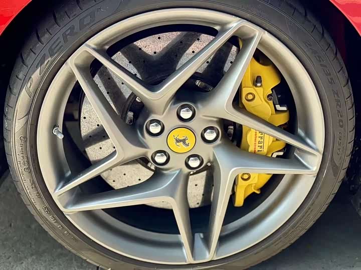 Ferrari F8, 2021 — фото 8 из 9