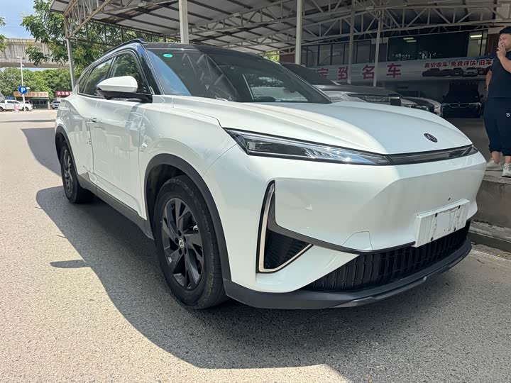 Dongfeng Aeolus L7, 2024 — фото 3 из 9