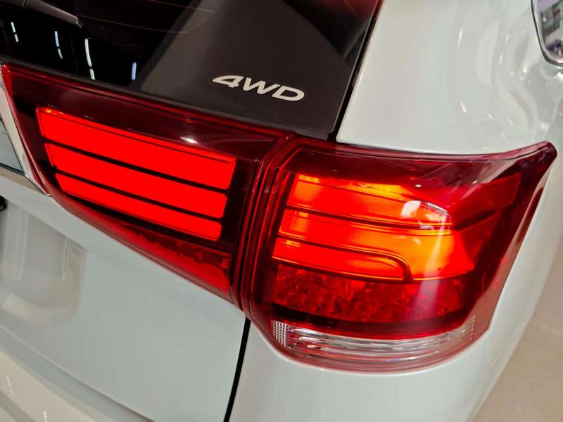 Mitsubishi Outlander, 2022 — фото 7 из 12